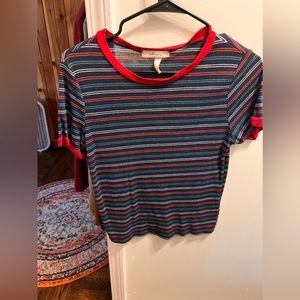Cute retro style top small.